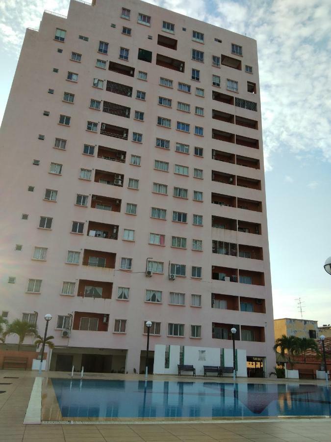 Plaza Melaka Raya Apartment Kültér fotó